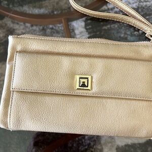 𝅺gold CLUTCH PURSE